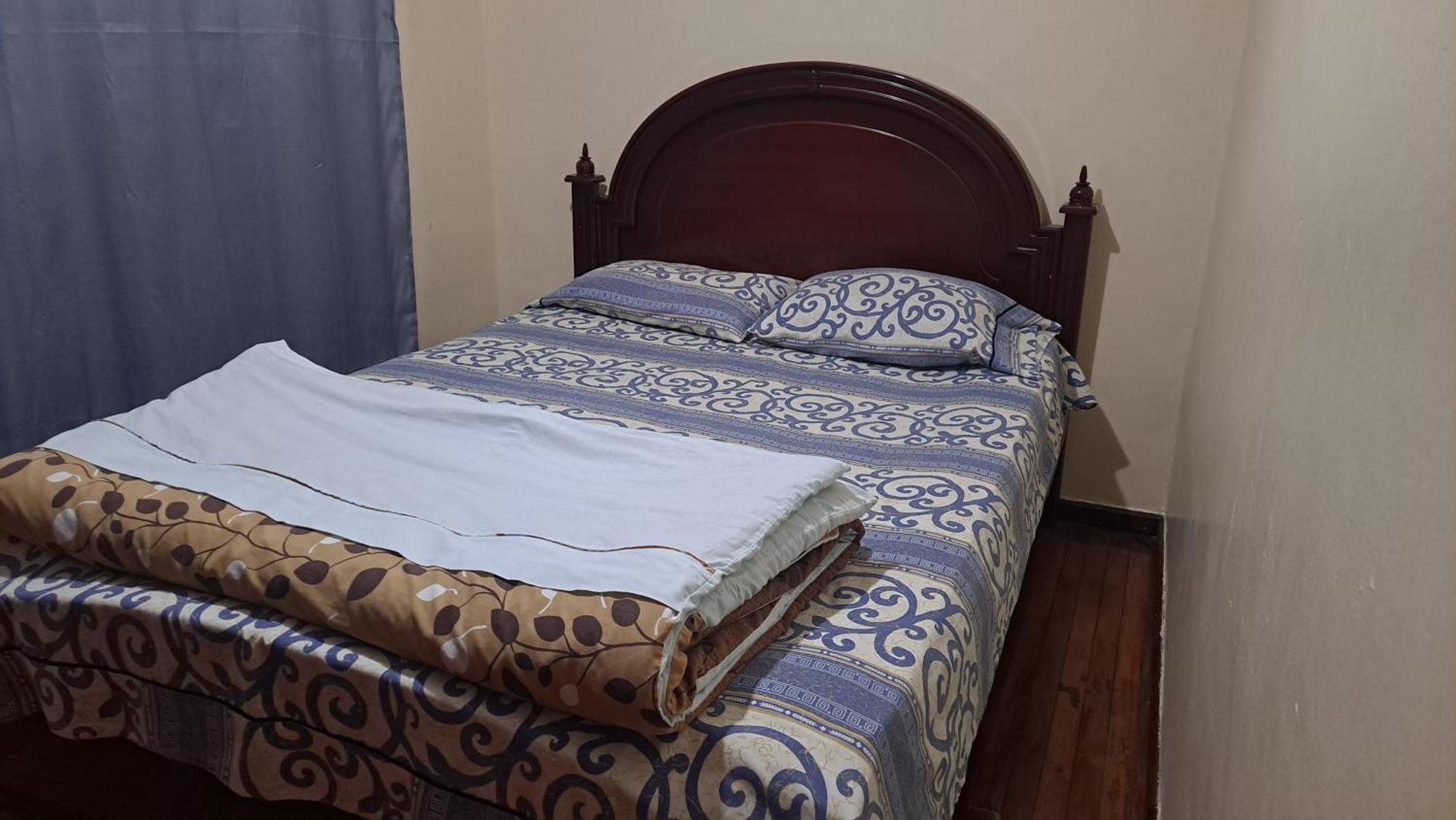 Albergue Camry Backpackers佳美背包客旅馆 Куенка Екстериор снимка